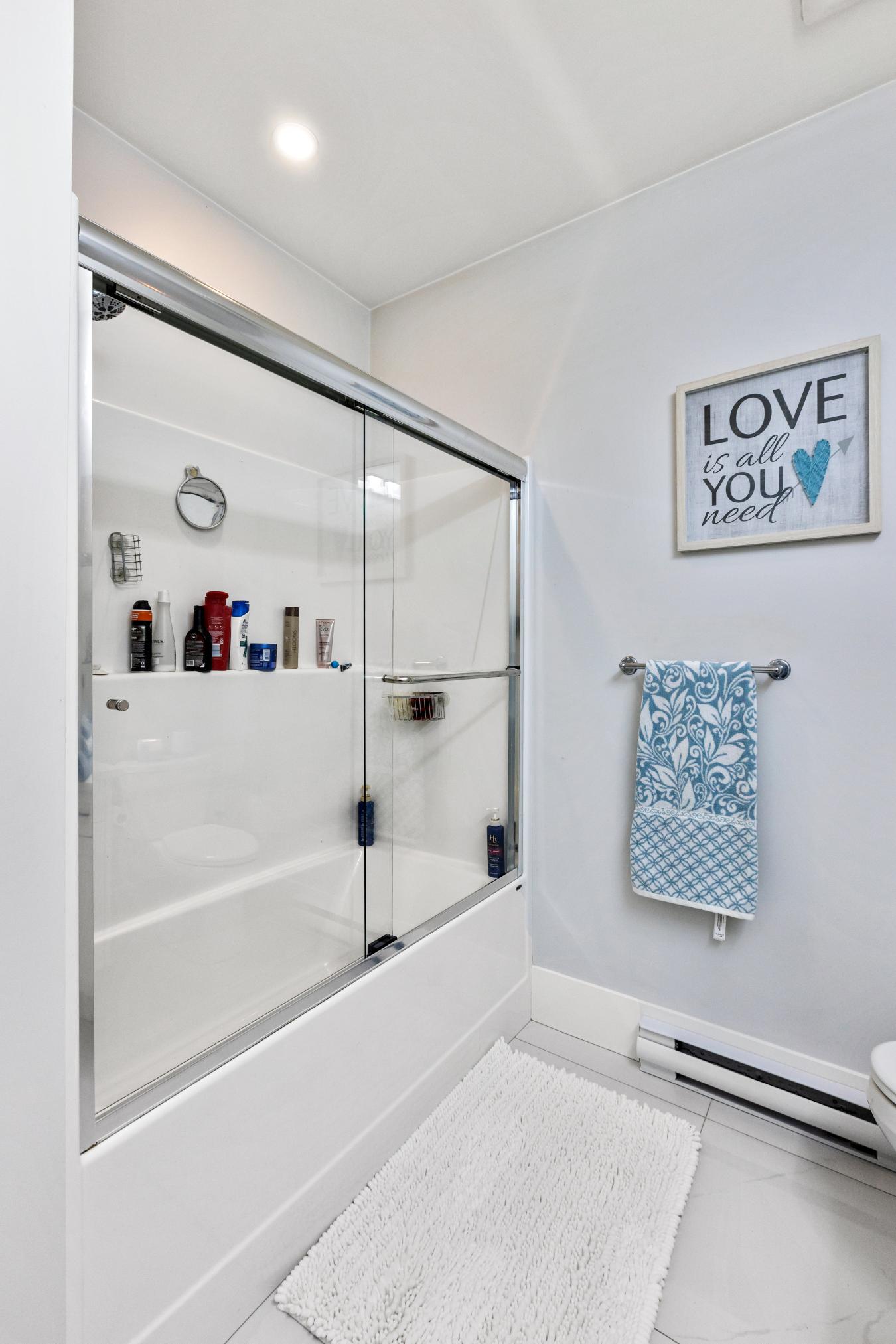 Langford, BC, V9C 0K5, Canada, 5 Bedrooms Bedrooms, ,4 BathroomsBathrooms,Residential,For Sale,1747184