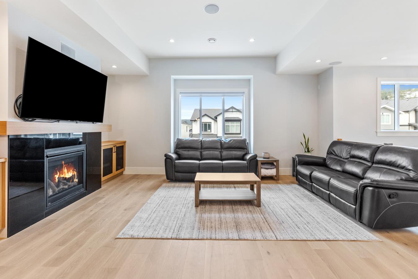 Langford, BC, V9C 0K5, Canada, 5 Bedrooms Bedrooms, ,4 BathroomsBathrooms,Residential,For Sale,1747184