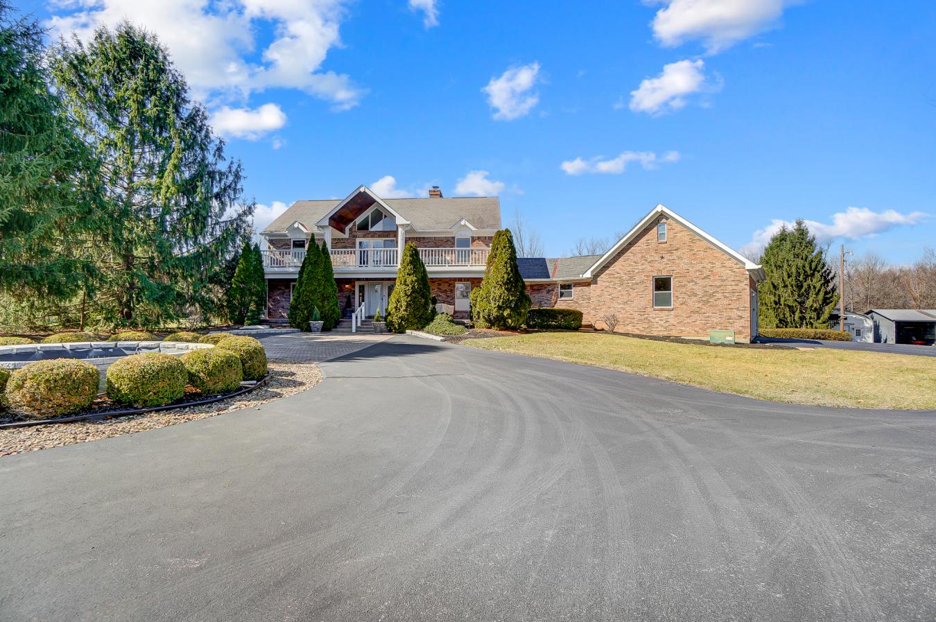 Cincinnati, Ohio, 45244, United States, 4 Bedrooms Bedrooms, ,4 BathroomsBathrooms,Residential,For Sale,1734750