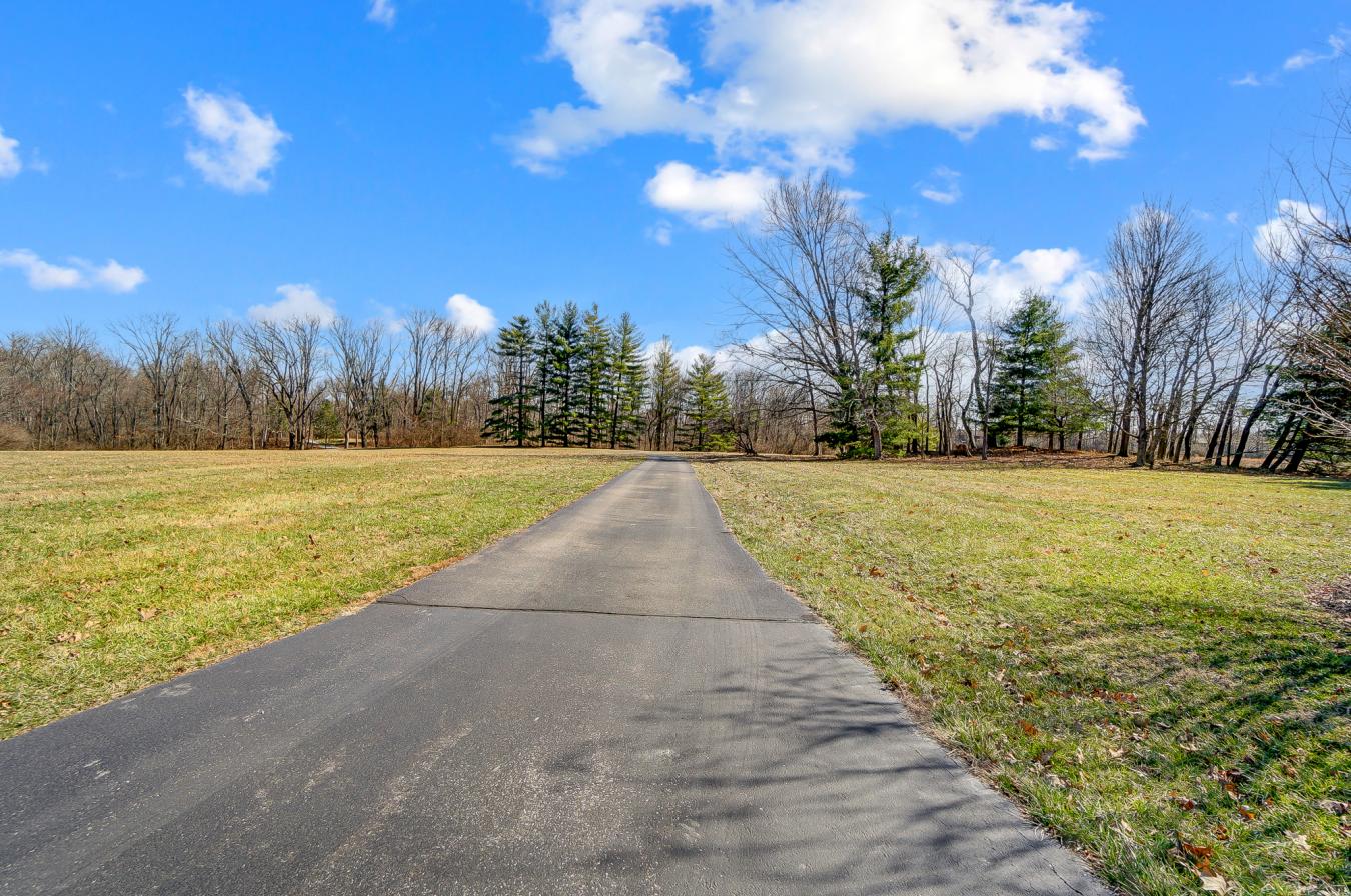 Cincinnati, Ohio, 45244, United States, 4 Bedrooms Bedrooms, ,4 BathroomsBathrooms,Residential,For Sale,1734750