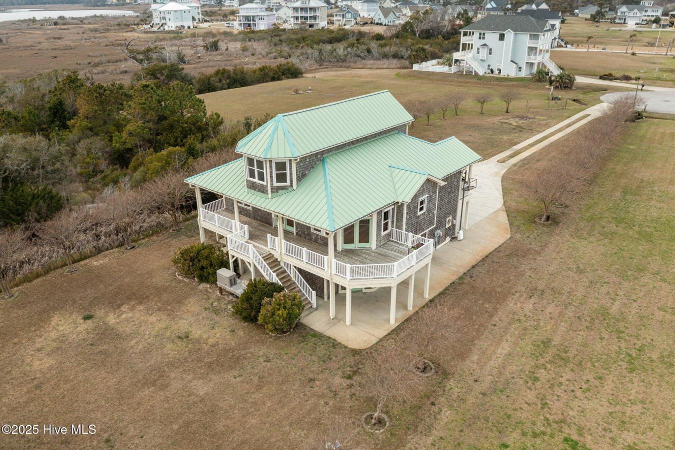 Newport, North Carolina, 28570, United States, 3 Bedrooms Bedrooms, ,3 BathroomsBathrooms,Residential,For Sale,1738396