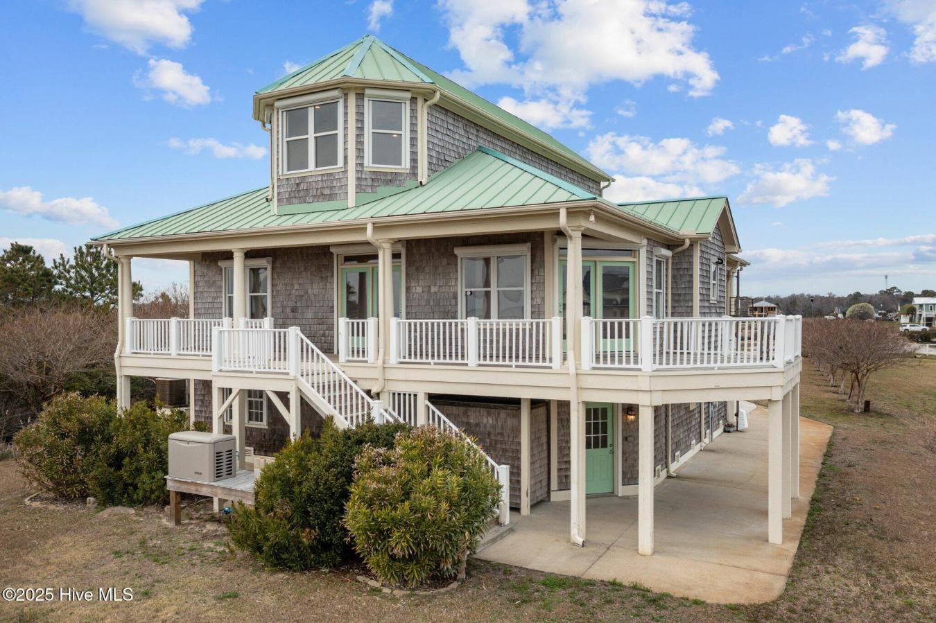 Newport, North Carolina, 28570, United States, 3 Bedrooms Bedrooms, ,3 BathroomsBathrooms,Residential,For Sale,1738396