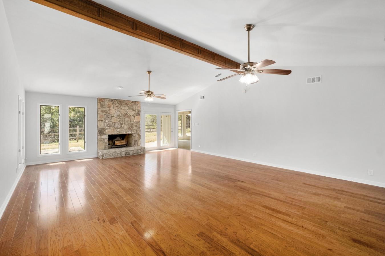 Horseshoe Bay, Texas, 78657, United States, 3 Bedrooms Bedrooms, ,2 BathroomsBathrooms,Residential,For Sale,1738389