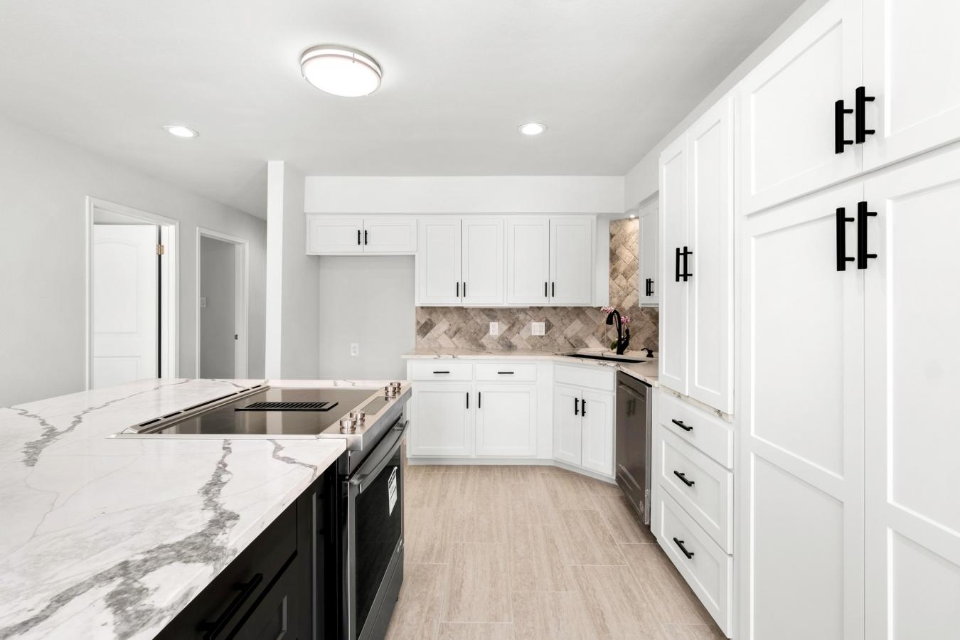 Horseshoe Bay, Texas, 78657, United States, 3 Bedrooms Bedrooms, ,2 BathroomsBathrooms,Residential,For Sale,1738389