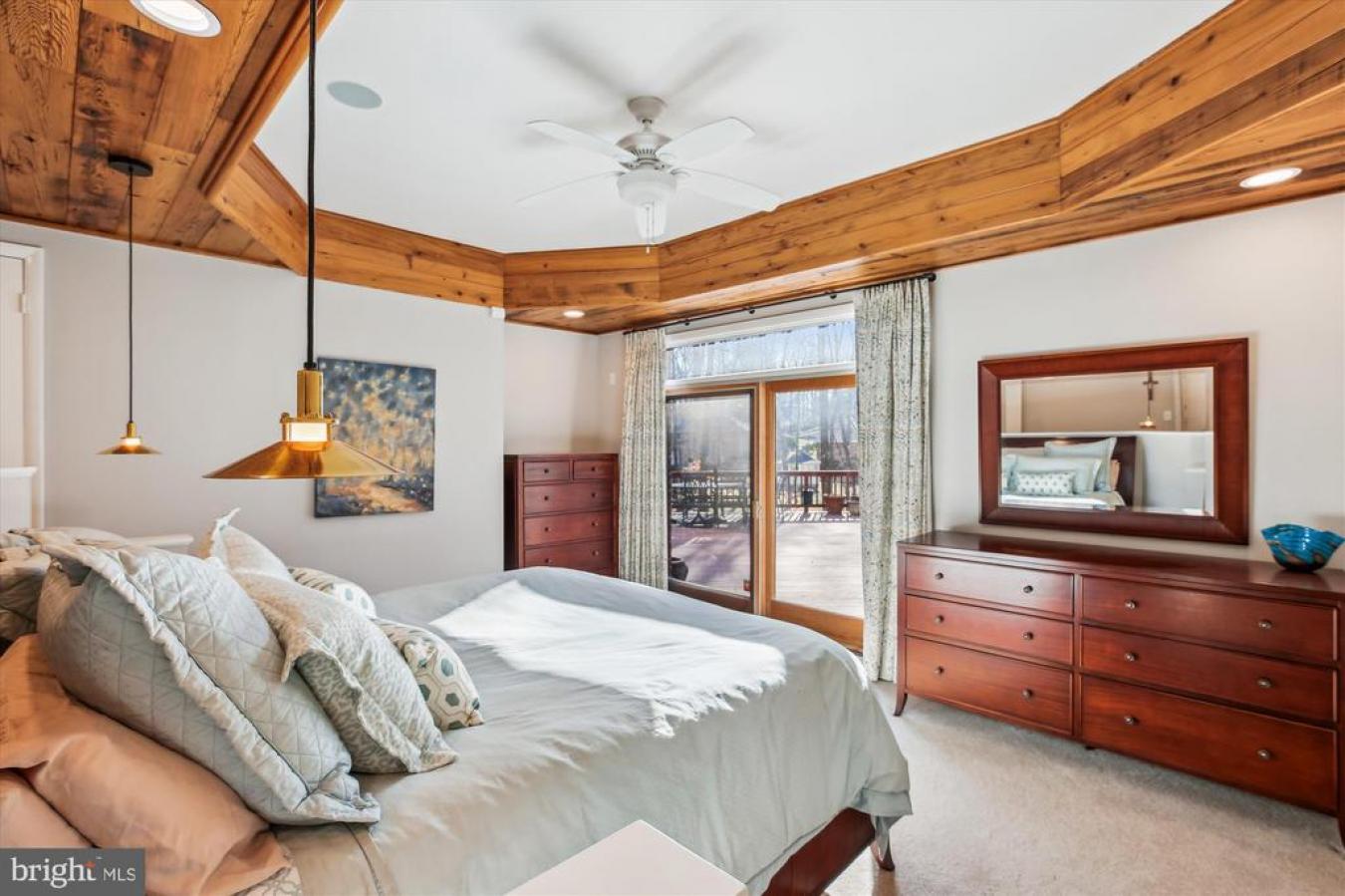 Rockville, Maryland, 20853, United States, 4 Bedrooms Bedrooms, ,3 BathroomsBathrooms,Residential,For Sale,1740998