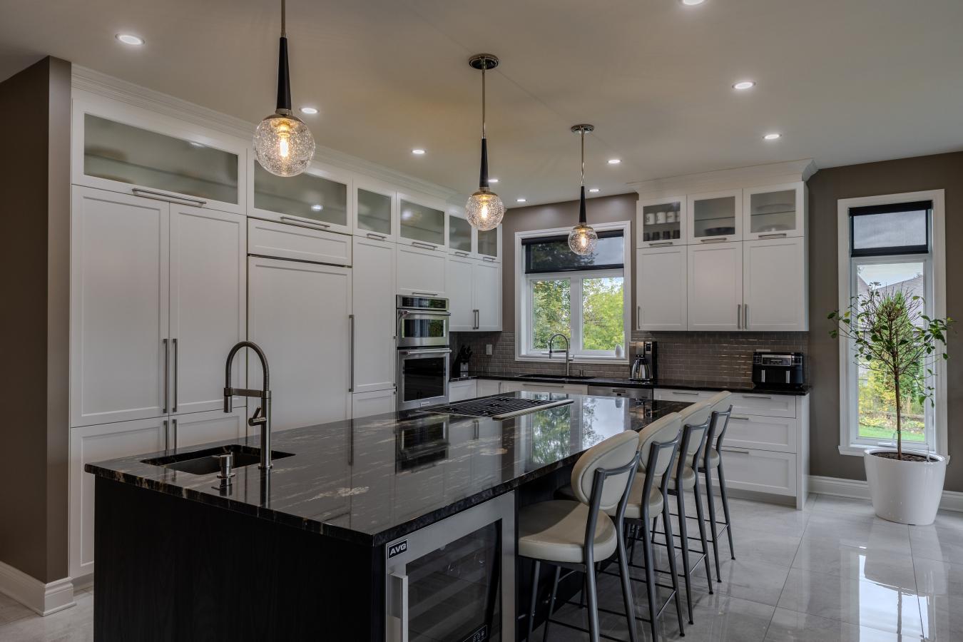 Hemmingford, QC, J0L1H0, Canada, 3 Bedrooms Bedrooms, ,1 BathroomBathrooms,Residential,For Sale,1740992