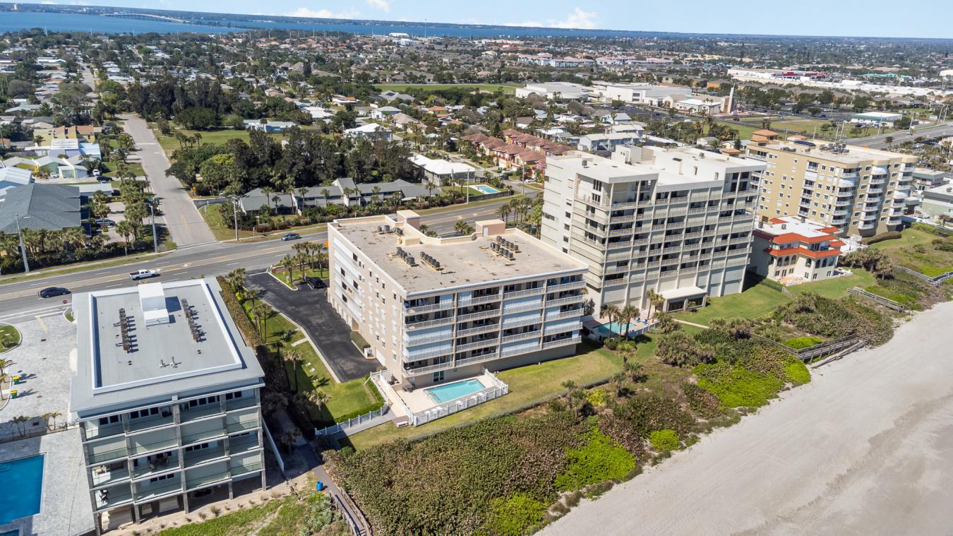 Indialantic, Florida, 32903, United States, 3 Bedrooms Bedrooms, ,2 BathroomsBathrooms,Residential,For Sale,1739564