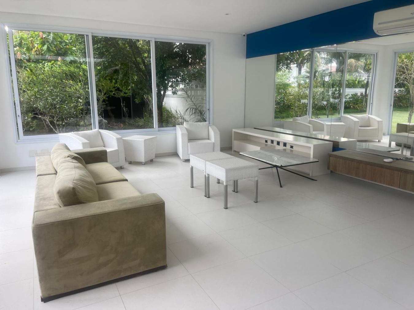 Guaruja, SP, 14455-750, Brazil, 8 Bedrooms Bedrooms, ,10 BathroomsBathrooms,Residential,For Sale,1740978
