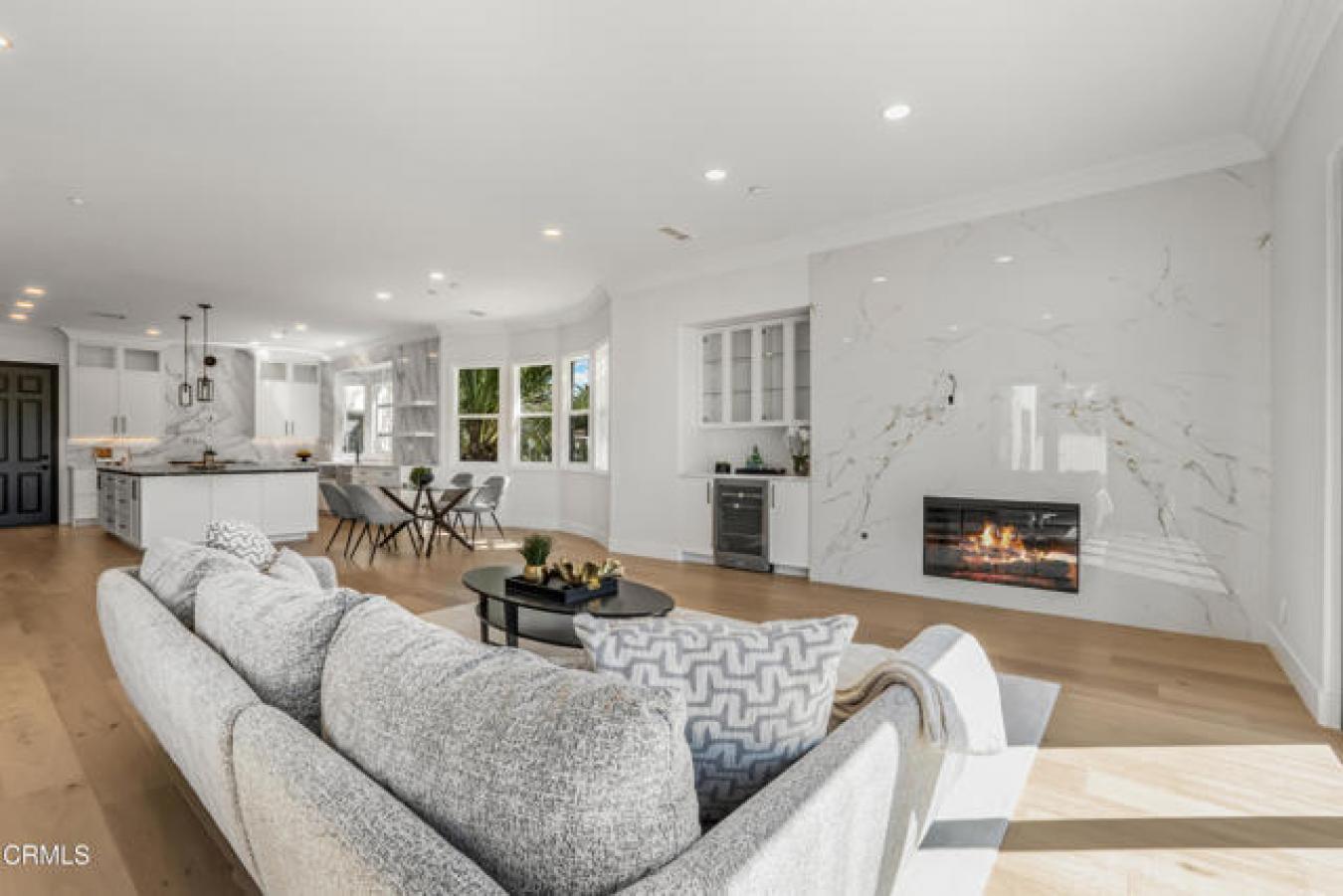 Camarillo, California, 93012, United States, 6 Bedrooms Bedrooms, ,5 BathroomsBathrooms,Residential,For Sale,1740977