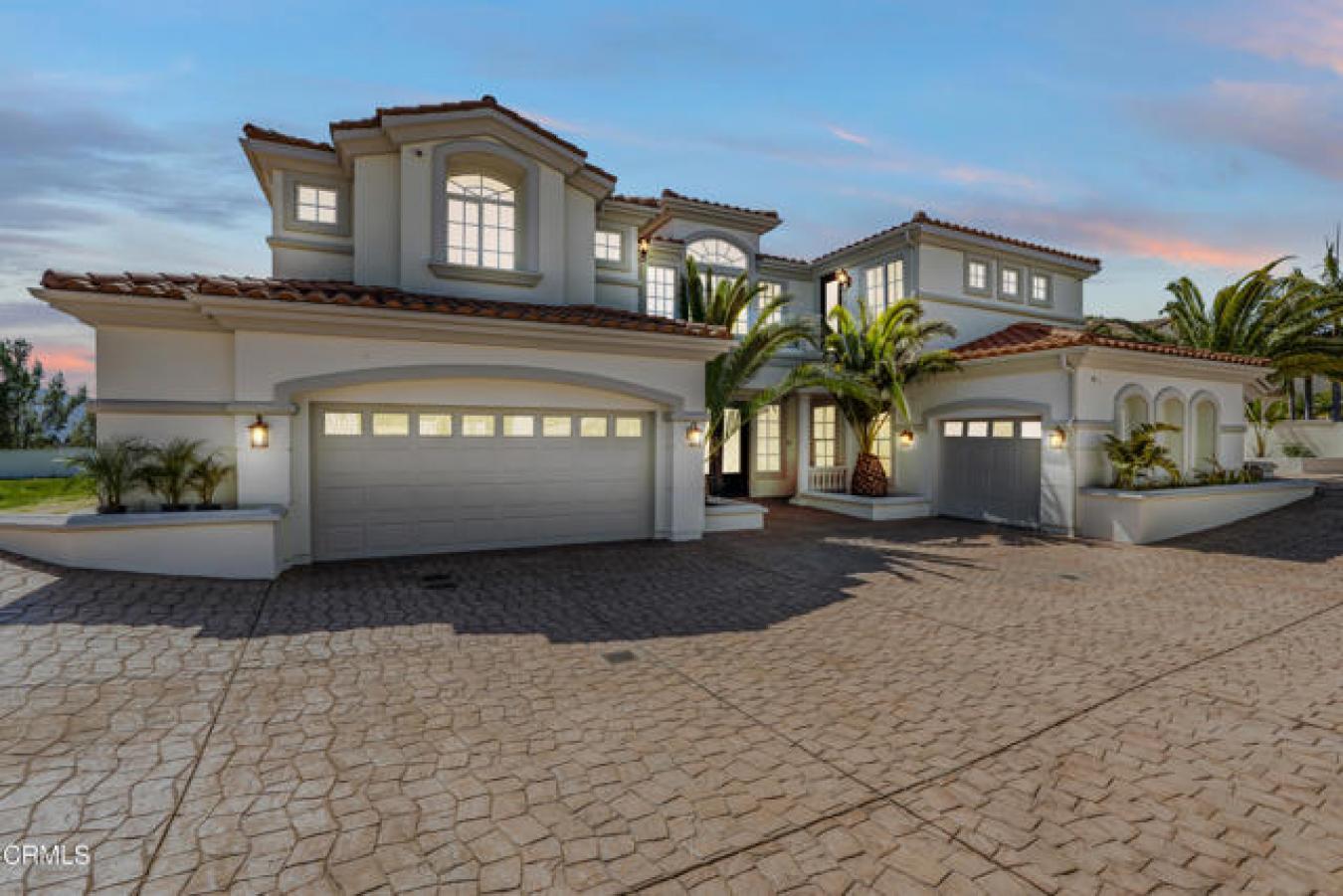 Camarillo, California, 93012, United States, 6 Bedrooms Bedrooms, ,5 BathroomsBathrooms,Residential,For Sale,1740977