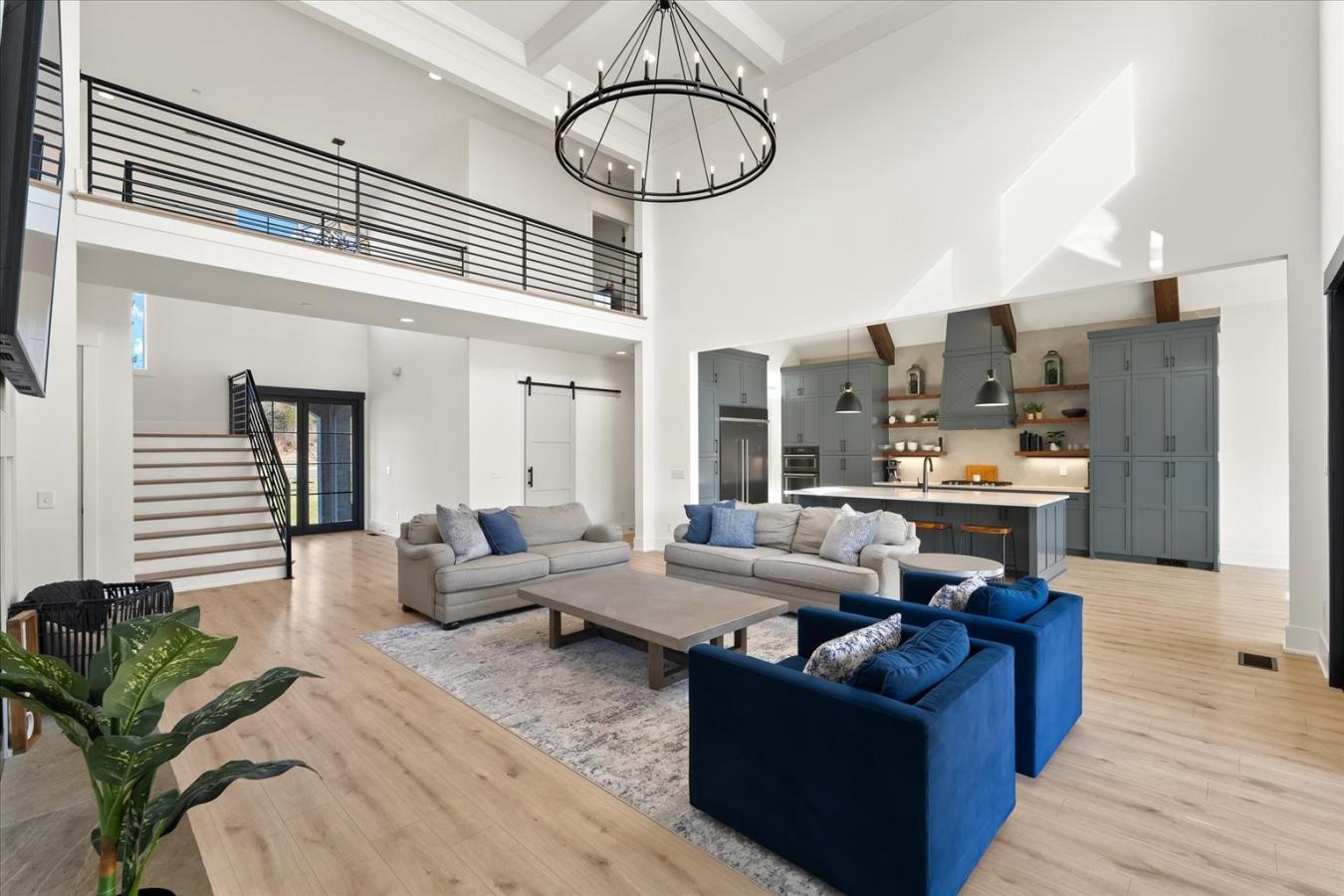 Nolensville, Tennessee, 37135, United States, 5 Bedrooms Bedrooms, ,5 BathroomsBathrooms,Residential,For Sale,1740964