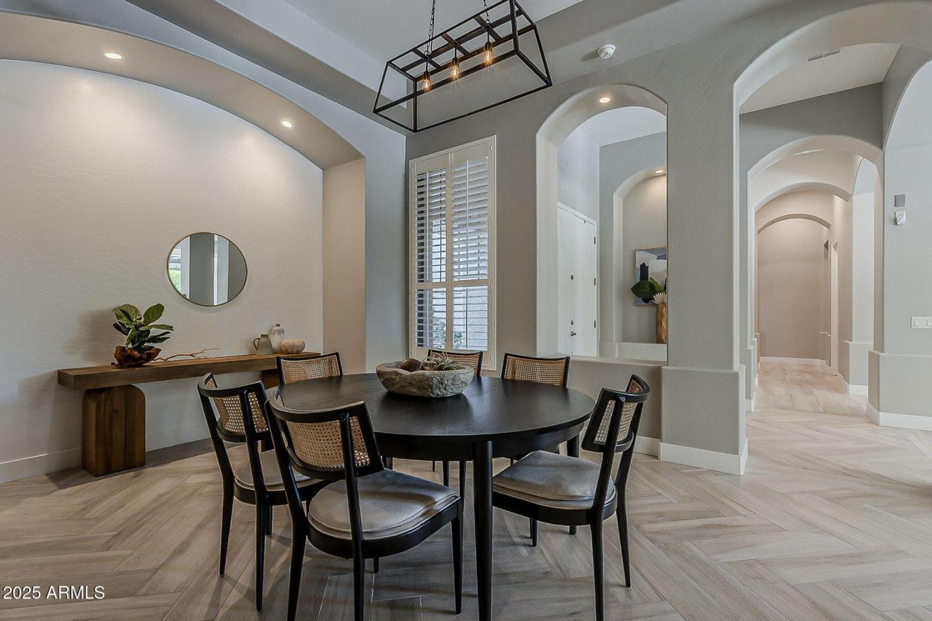 Chandler, Arizona, 85286, United States, 4 Bedrooms Bedrooms, ,3 BathroomsBathrooms,Residential,For Sale,1740963