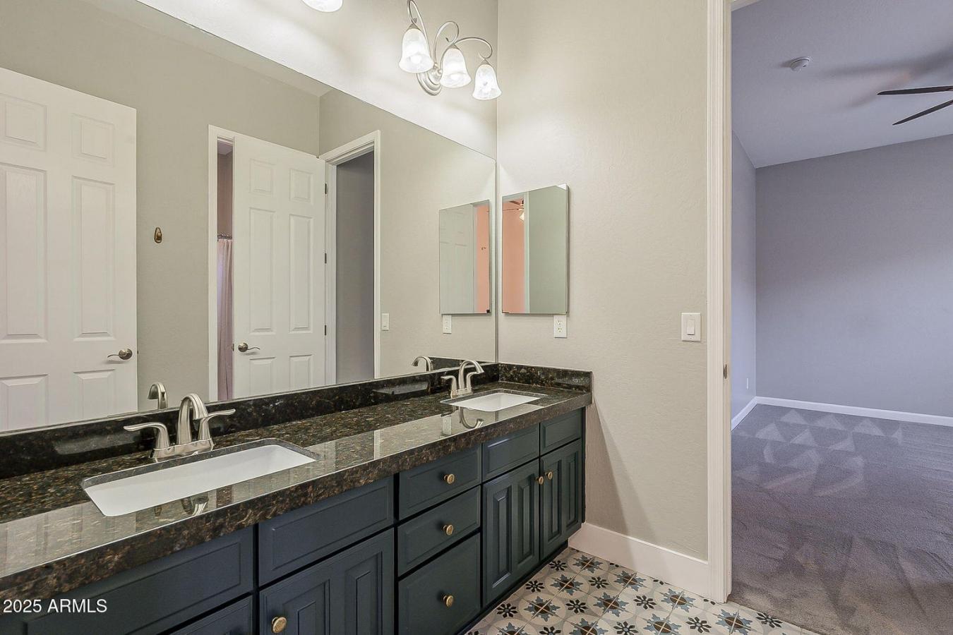 Chandler, Arizona, 85286, United States, 4 Bedrooms Bedrooms, ,3 BathroomsBathrooms,Residential,For Sale,1740963