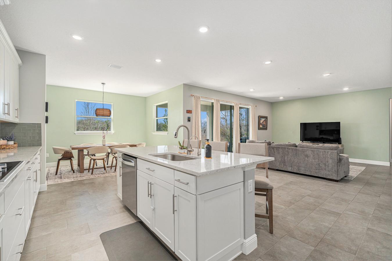 Lutz, Florida, 33549, United States, 4 Bedrooms Bedrooms, ,3 BathroomsBathrooms,Residential,For Sale,1741439