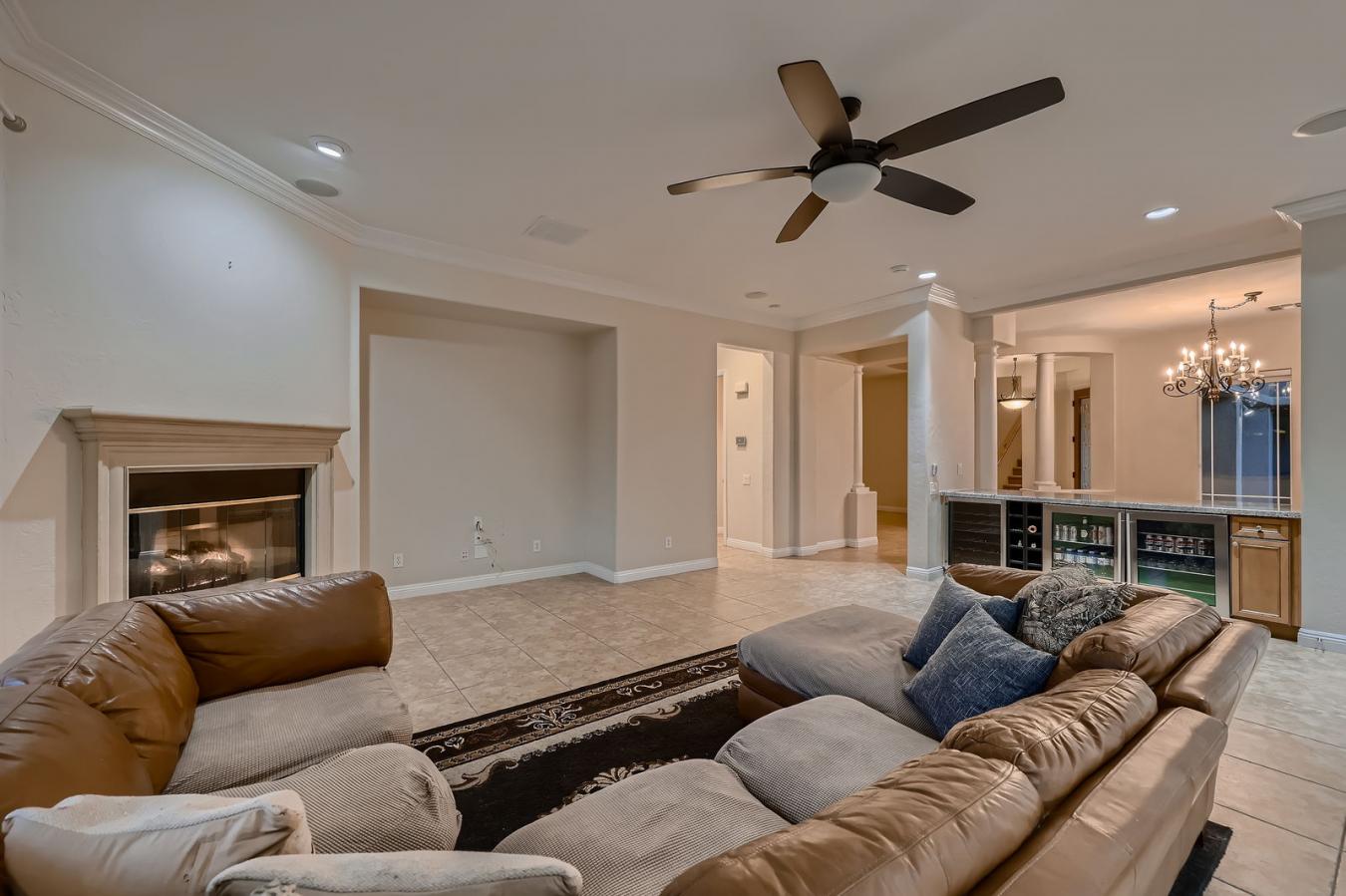 Henderson, Nevada, 89044, United States, 4 Bedrooms Bedrooms, ,3 BathroomsBathrooms,Residential,For Sale,1740960