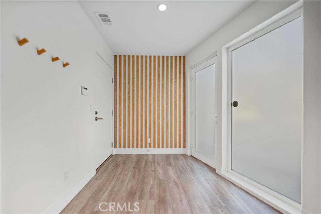 Luxury Rental Opportunity in Miracle Mile Step into modern luxury in t – image 7