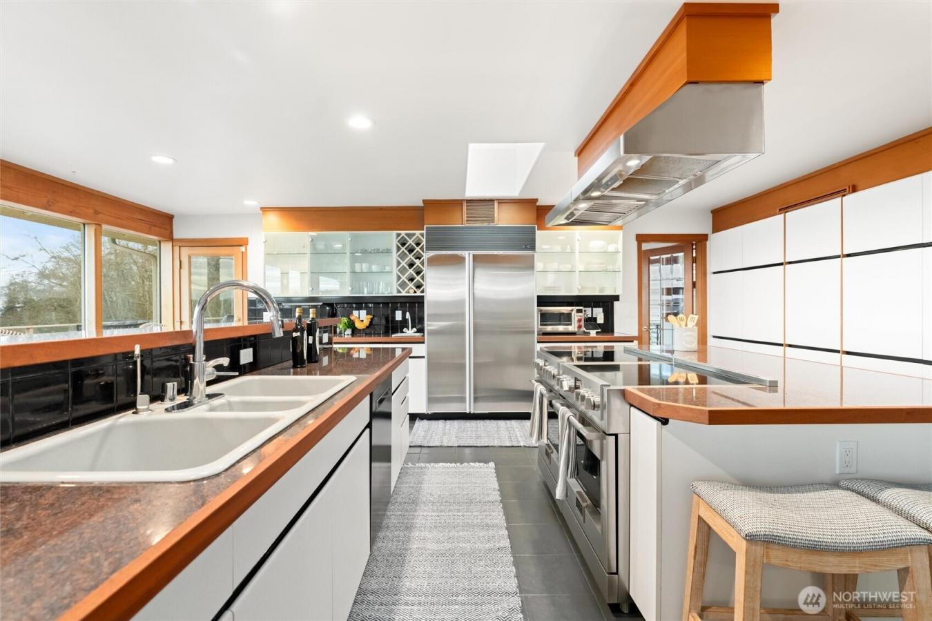 Freeland, Washington, 98249, United States, 3 Bedrooms Bedrooms, ,2 BathroomsBathrooms,Residential,For Sale,1741429