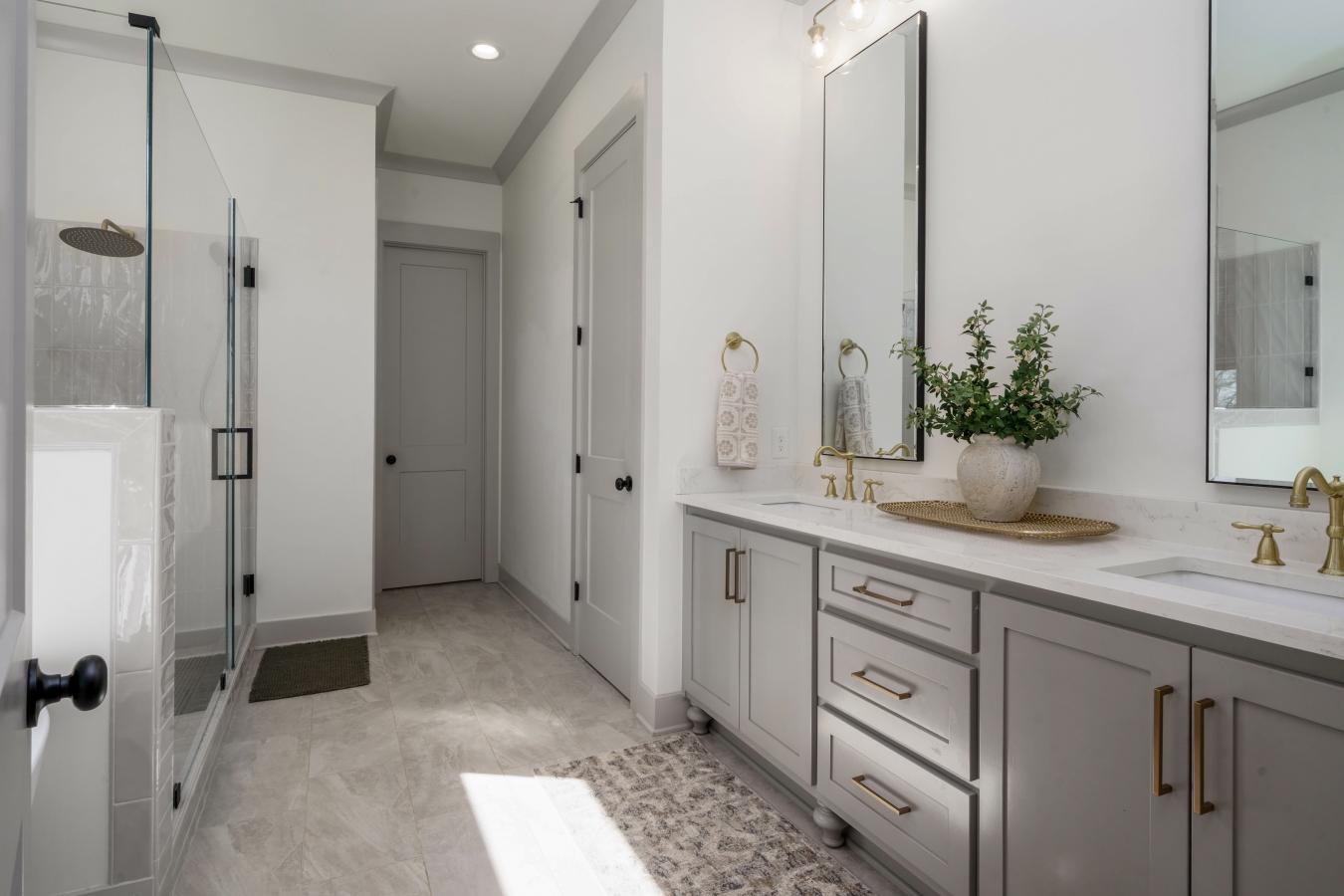 Northport, Alabama, 35475, United States, 4 Bedrooms Bedrooms, ,4 BathroomsBathrooms,Residential,For Sale,1748571