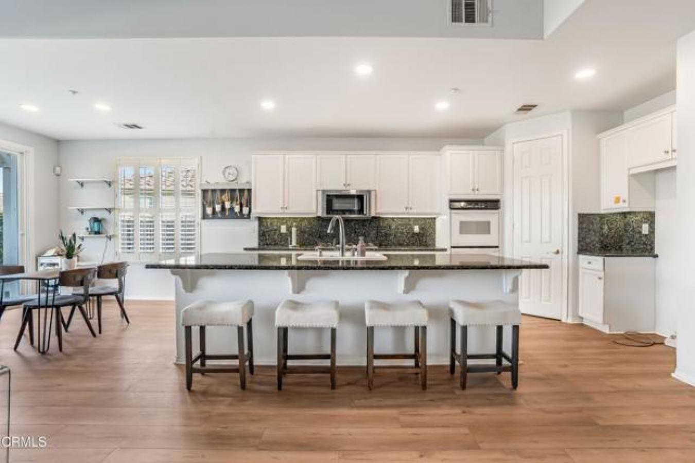 Simi Valley, California, 93063, United States, 5 Bedrooms Bedrooms, ,3 BathroomsBathrooms,Residential,For Sale,1747171