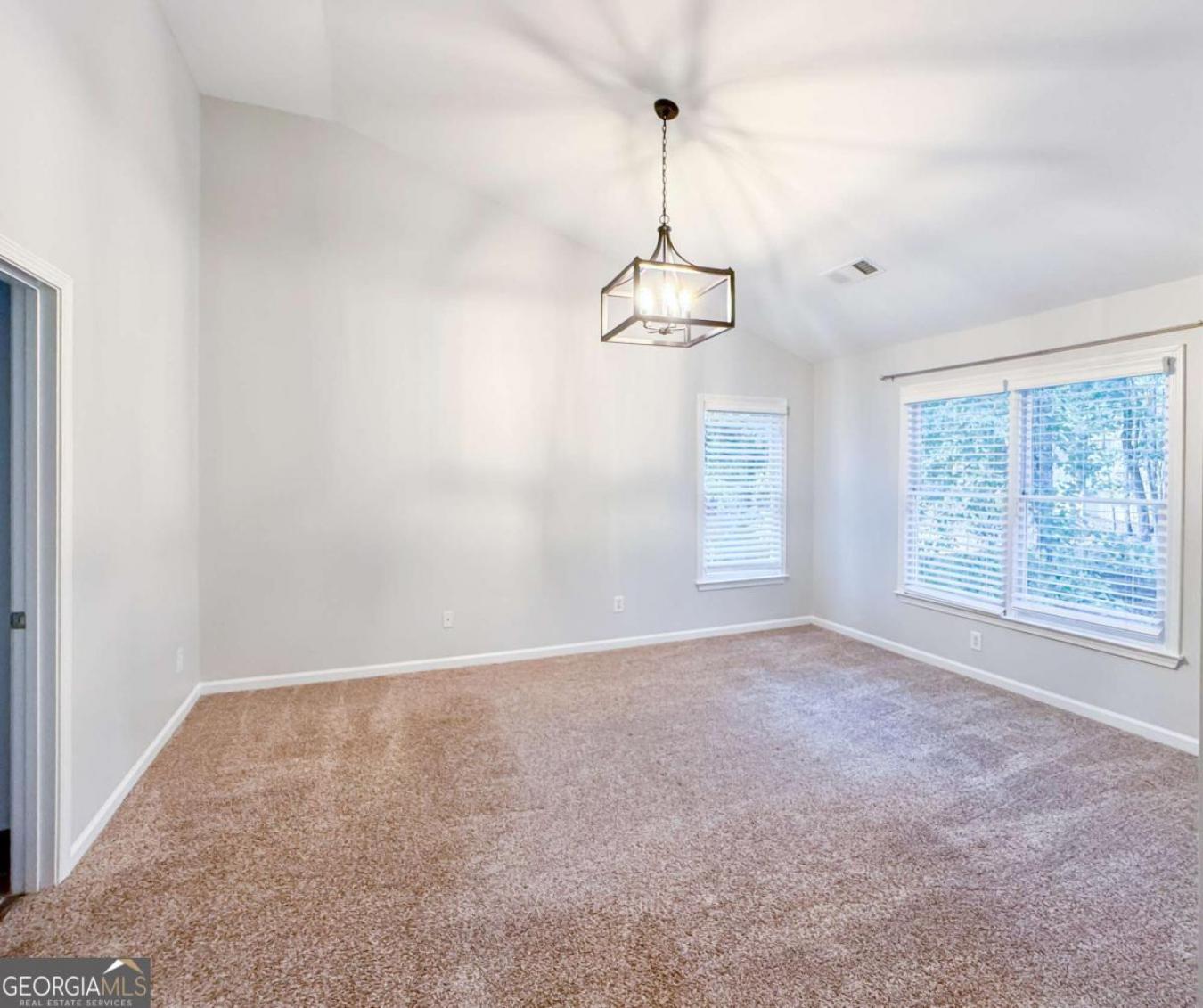 Suwanee, Georgia, 30024, United States, 4 Bedrooms Bedrooms, ,2 BathroomsBathrooms,Residential,For Sale,1741998