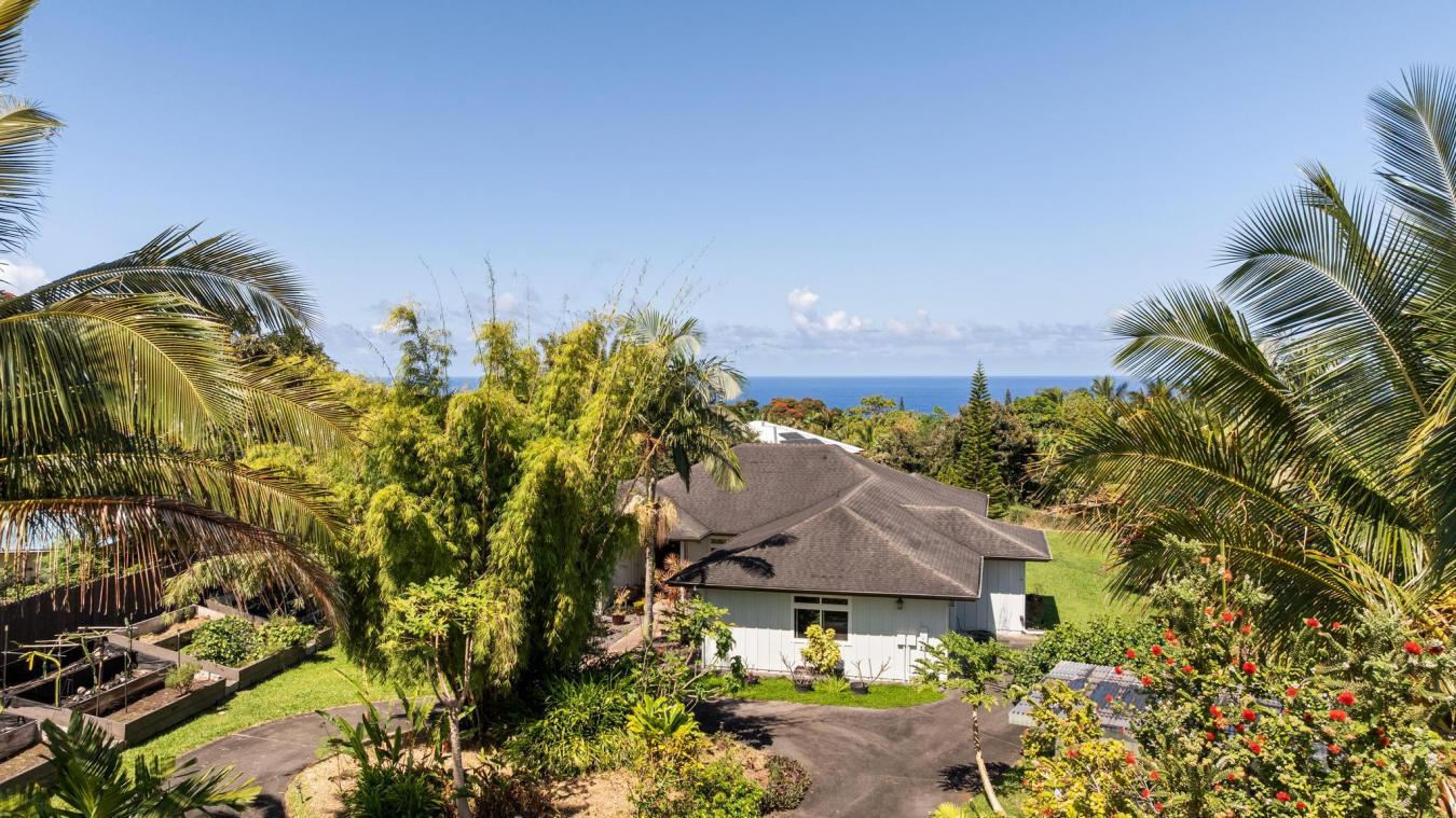 HONOMU, Hawaii, 96728, United States, 4 Bedrooms Bedrooms, ,3 BathroomsBathrooms,Residential,For Sale,1741991