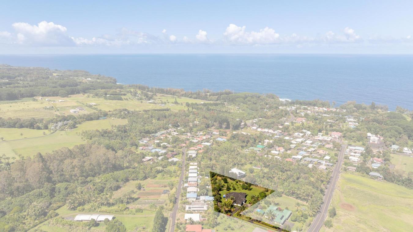 HONOMU, Hawaii, 96728, United States, 4 Bedrooms Bedrooms, ,3 BathroomsBathrooms,Residential,For Sale,1741991