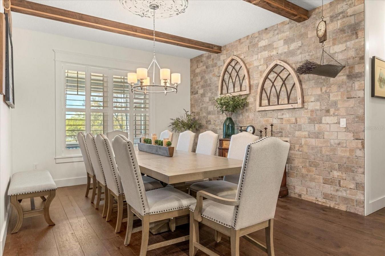 MOUNT DORA, Florida, 32757, United States, 3 Bedrooms Bedrooms, ,2 BathroomsBathrooms,Residential,For Sale,1742262