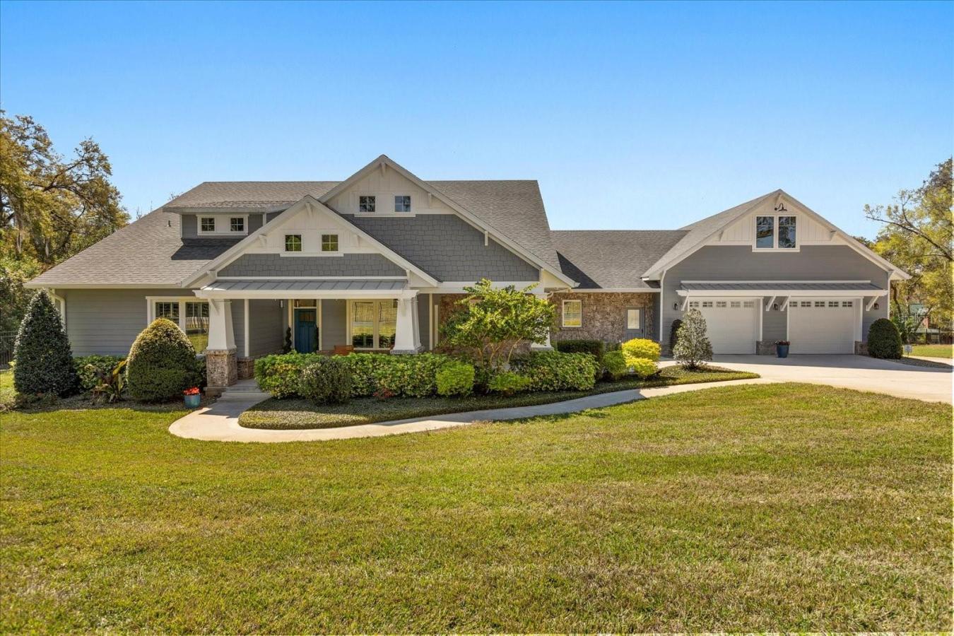 MOUNT DORA, Florida, 32757, United States, 3 Bedrooms Bedrooms, ,2 BathroomsBathrooms,Residential,For Sale,1742262