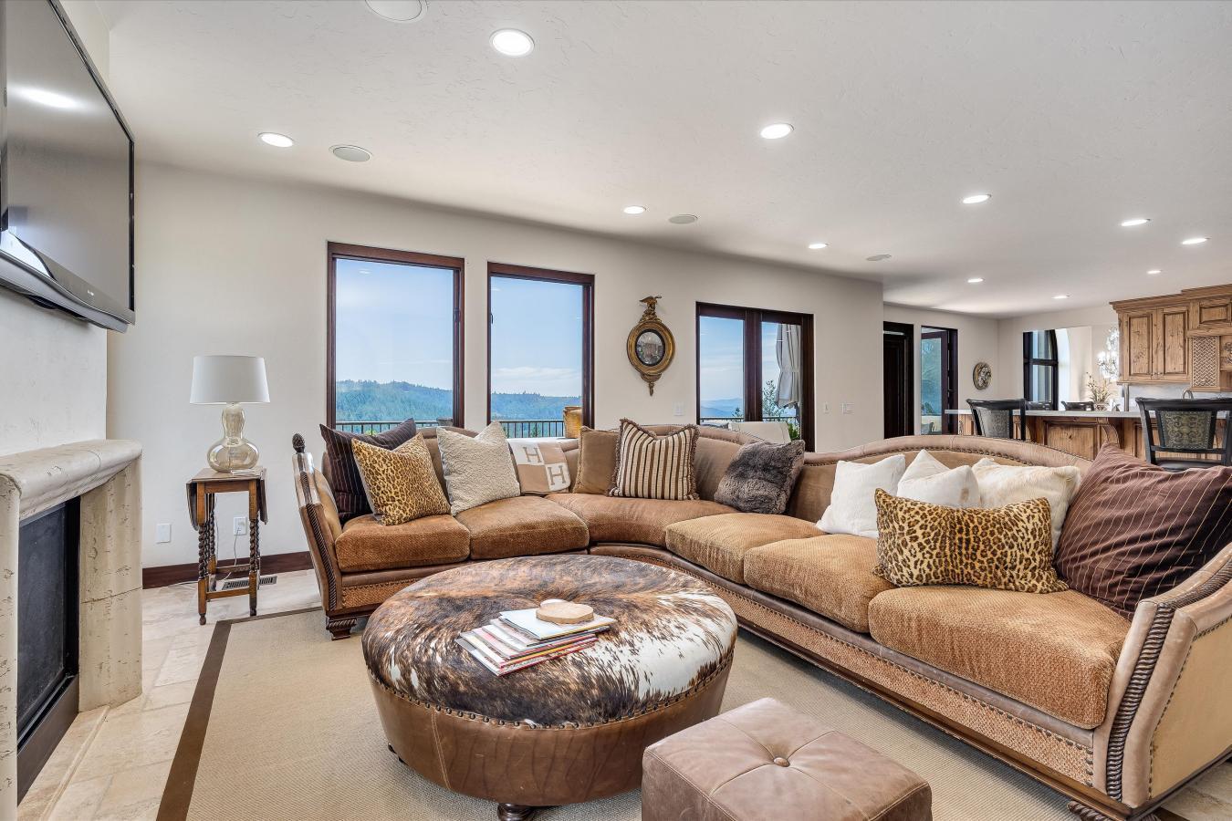 Angwin, California, 94508, United States, 6 Bedrooms Bedrooms, ,5 BathroomsBathrooms,Residential,For Sale,1741938