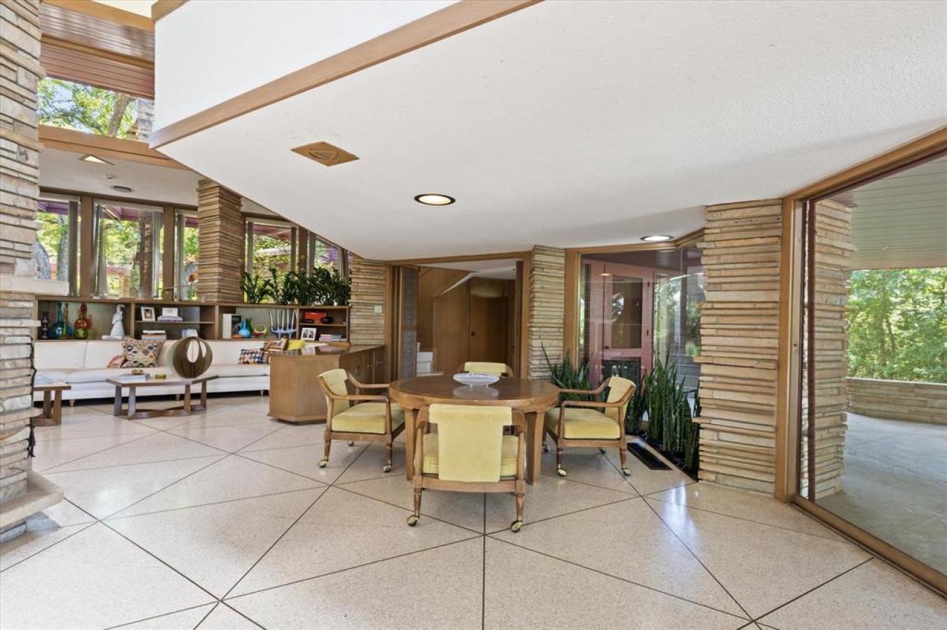 Fort Worth, Texas, 76109, United States, 6 Bedrooms Bedrooms, ,5 BathroomsBathrooms,Residential,For Sale,1745243