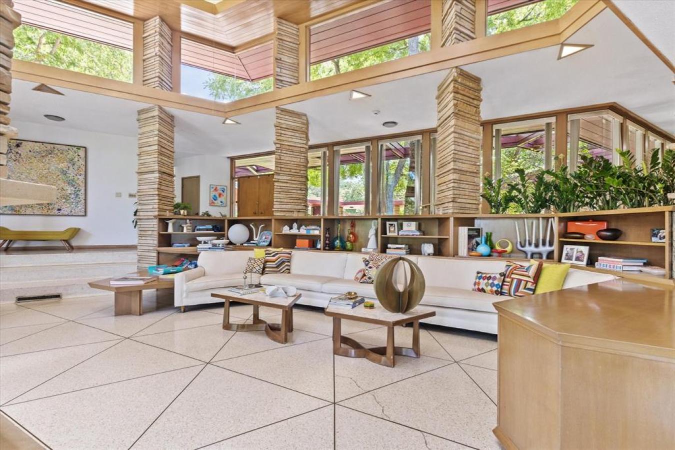 Fort Worth, Texas, 76109, United States, 6 Bedrooms Bedrooms, ,5 BathroomsBathrooms,Residential,For Sale,1745243