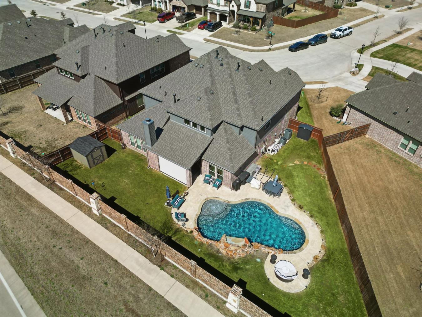Mansfield, Texas, 76063, United States, 6 Bedrooms Bedrooms, ,4 BathroomsBathrooms,Residential,For Sale,1745241