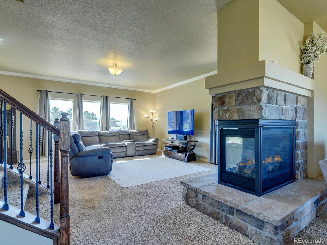 Monument, Colorado, 80132, United States, 5 Bedrooms Bedrooms, ,3 BathroomsBathrooms,Residential,For Sale,1745536
