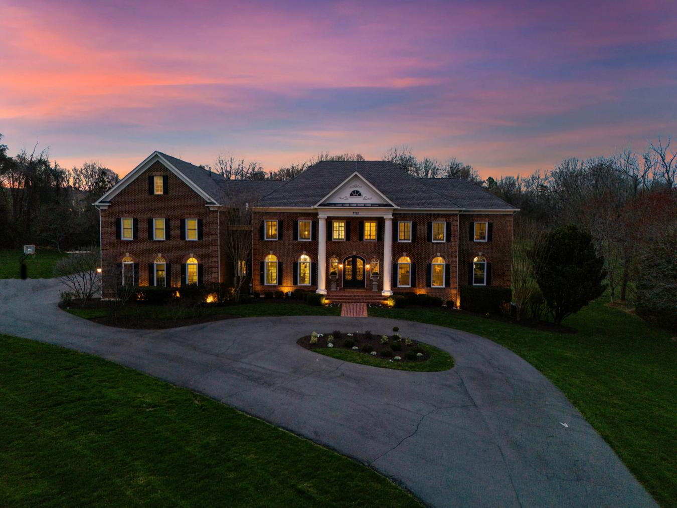 Great Falls, Virginia, 22066, United States, 6 Bedrooms Bedrooms, ,6 BathroomsBathrooms,Residential,For Sale,1745533