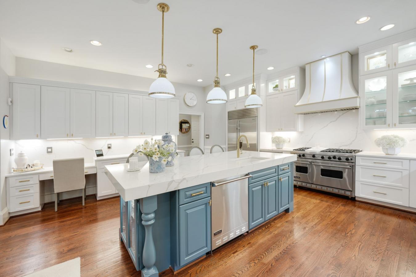 Great Falls, Virginia, 22066, United States, 6 Bedrooms Bedrooms, ,6 BathroomsBathrooms,Residential,For Sale,1745533