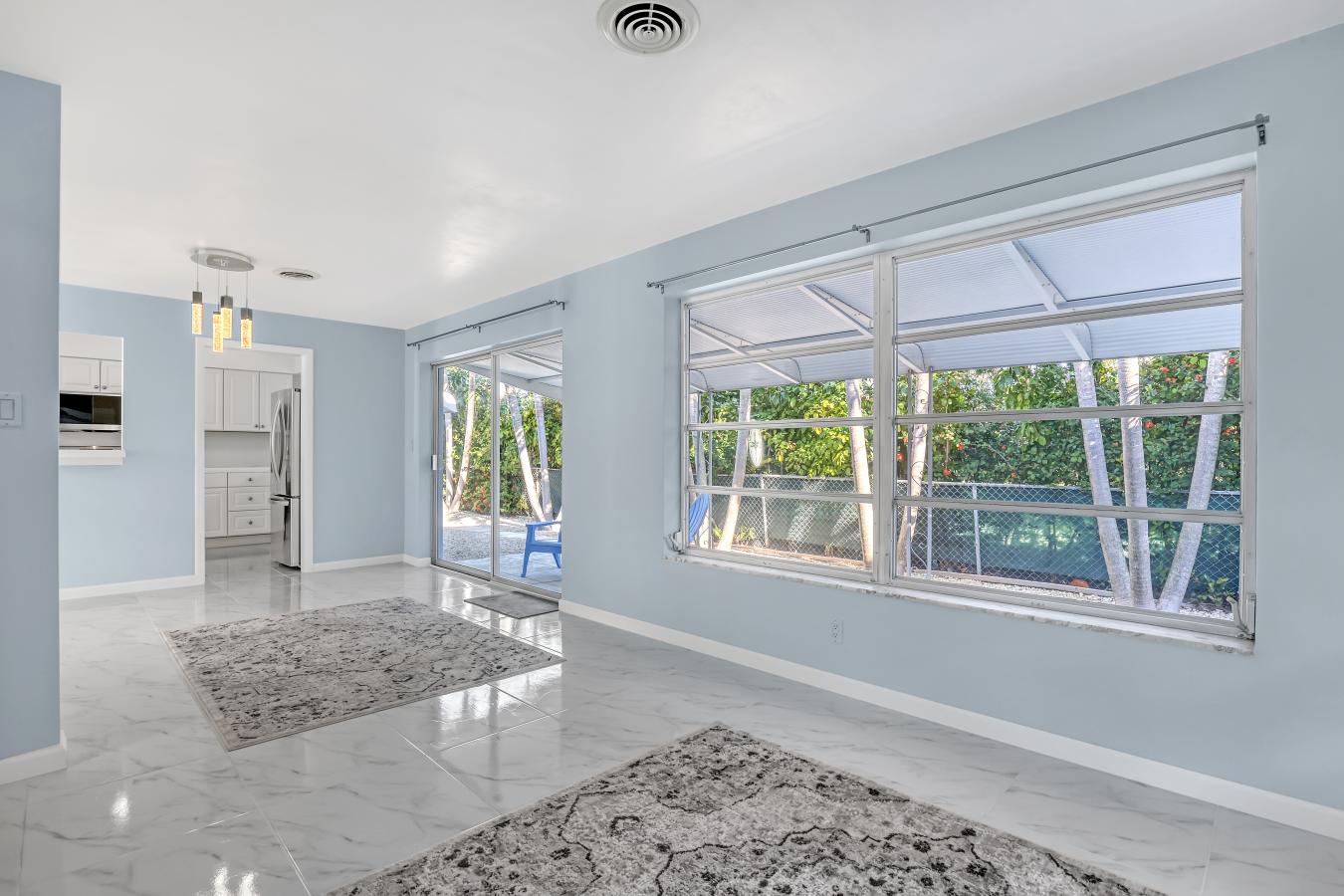 West Palm Beach, Florida, 33405, United States, 3 Bedrooms Bedrooms, ,2 BathroomsBathrooms,Residential,For Sale,1761526