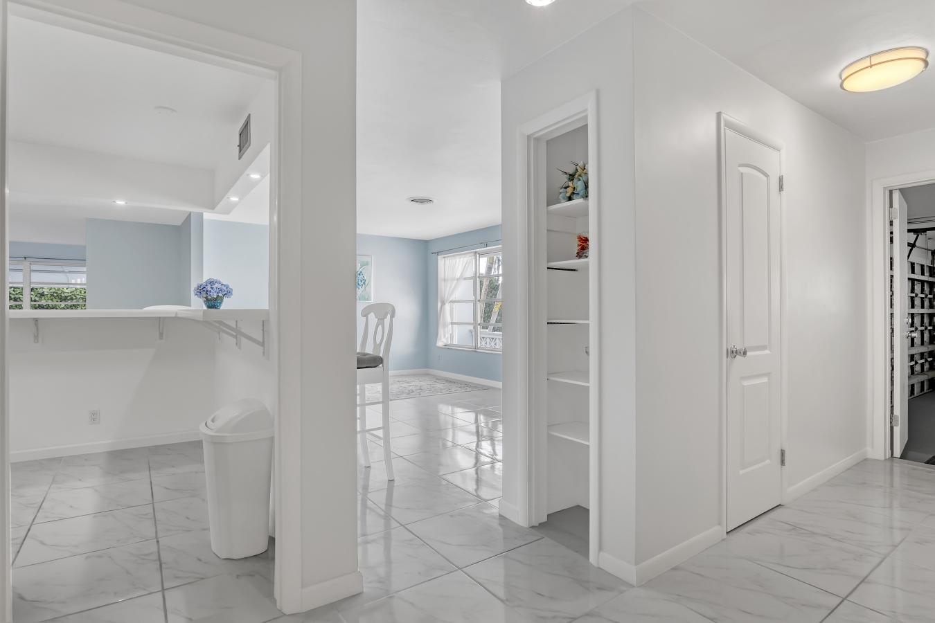 West Palm Beach, Florida, 33405, United States, 3 Bedrooms Bedrooms, ,2 BathroomsBathrooms,Residential,For Sale,1761526