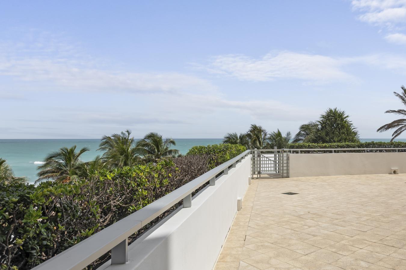 Hollywood, Florida, 33019, United States, 3 Bedrooms Bedrooms, ,3 BathroomsBathrooms,Residential,For Sale,1769232