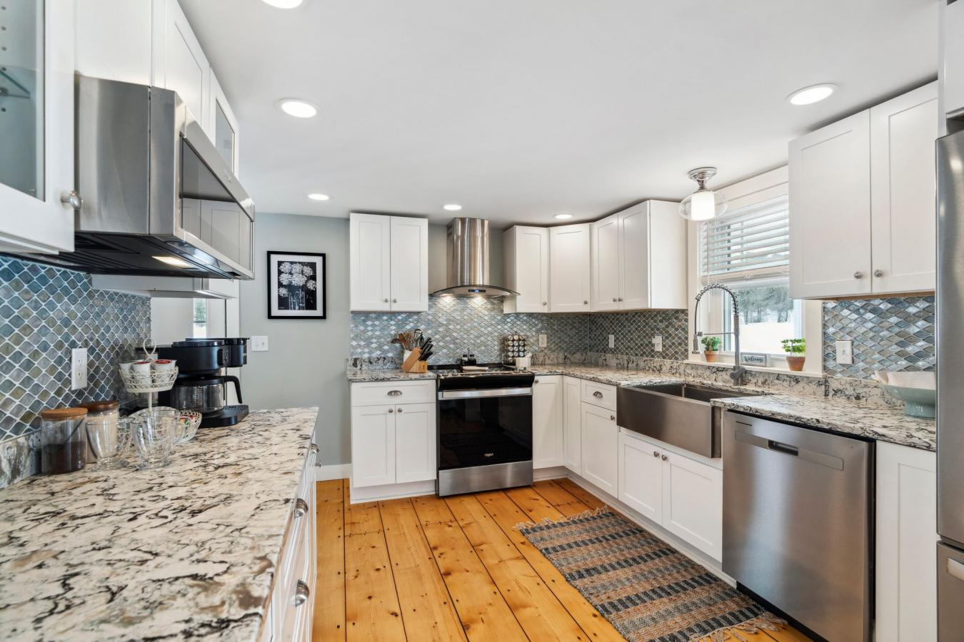 Cavendish, Vermont, 05142, United States, 5 Bedrooms Bedrooms, ,3 BathroomsBathrooms,Residential,For Sale,1745501