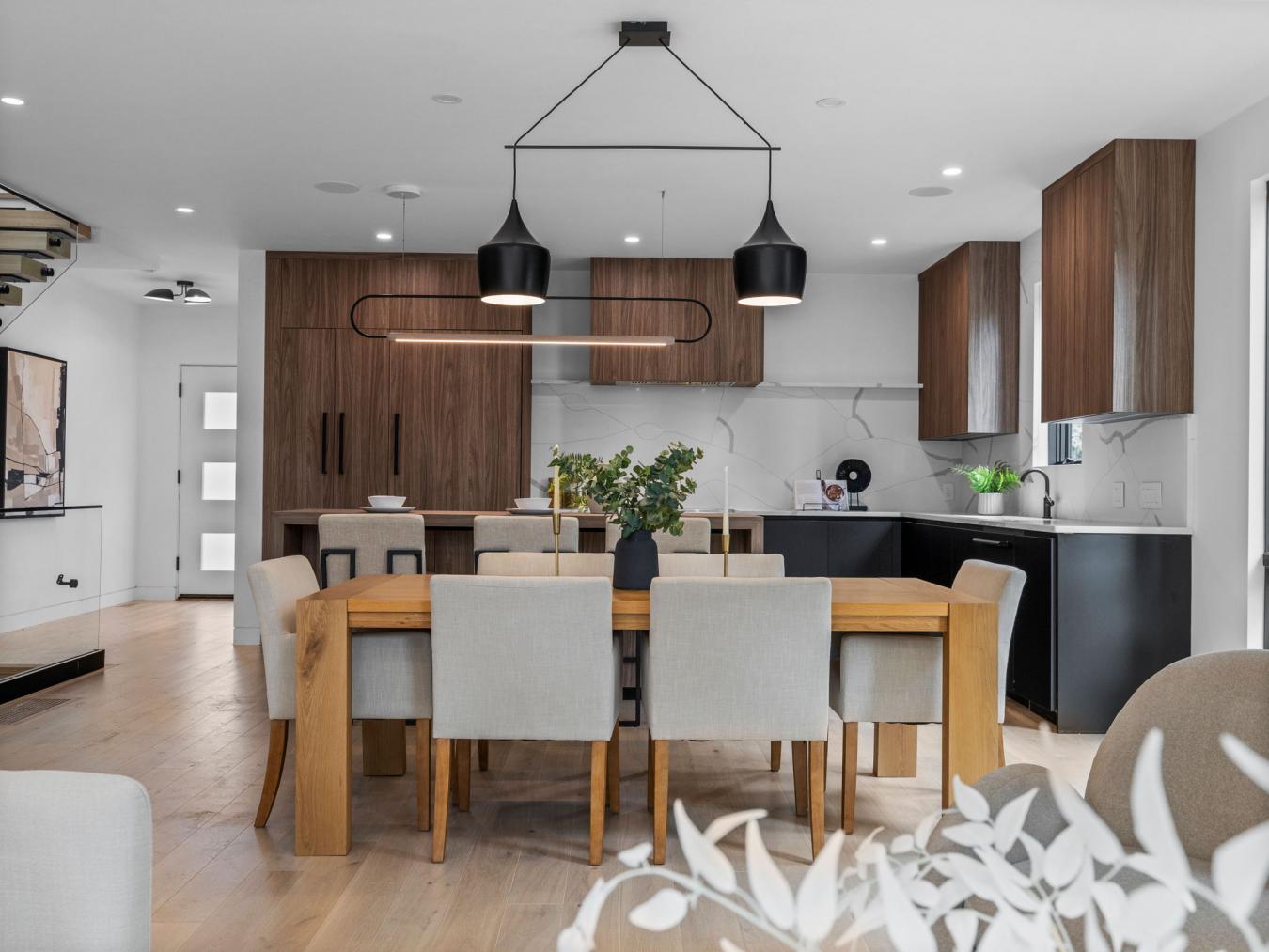 Cambridge, Massachusetts, 02140, United States, 4 Bedrooms Bedrooms, ,4 BathroomsBathrooms,Residential,For Sale,1747142