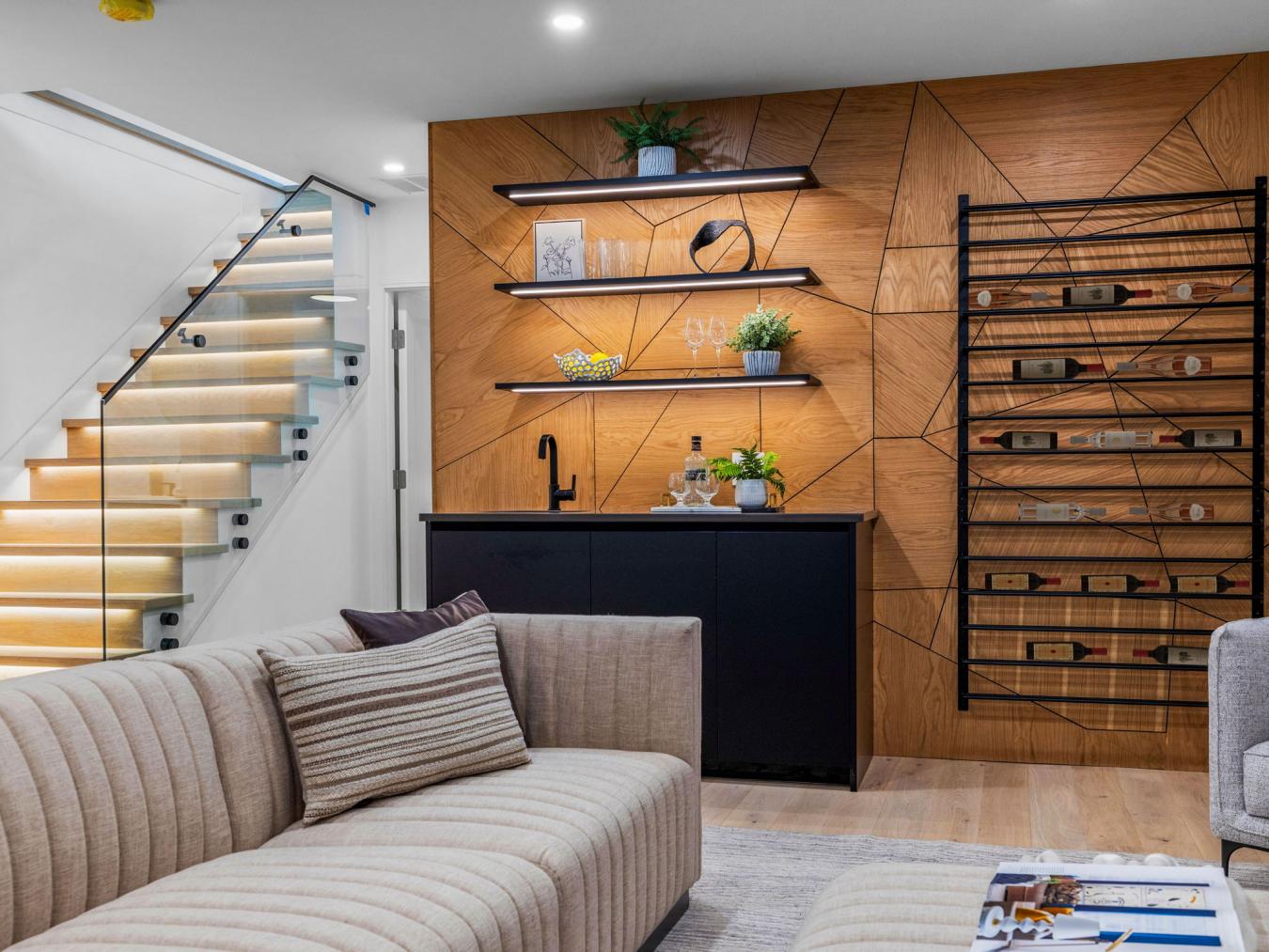 Cambridge, Massachusetts, 02140, United States, 4 Bedrooms Bedrooms, ,4 BathroomsBathrooms,Residential,For Sale,1747142