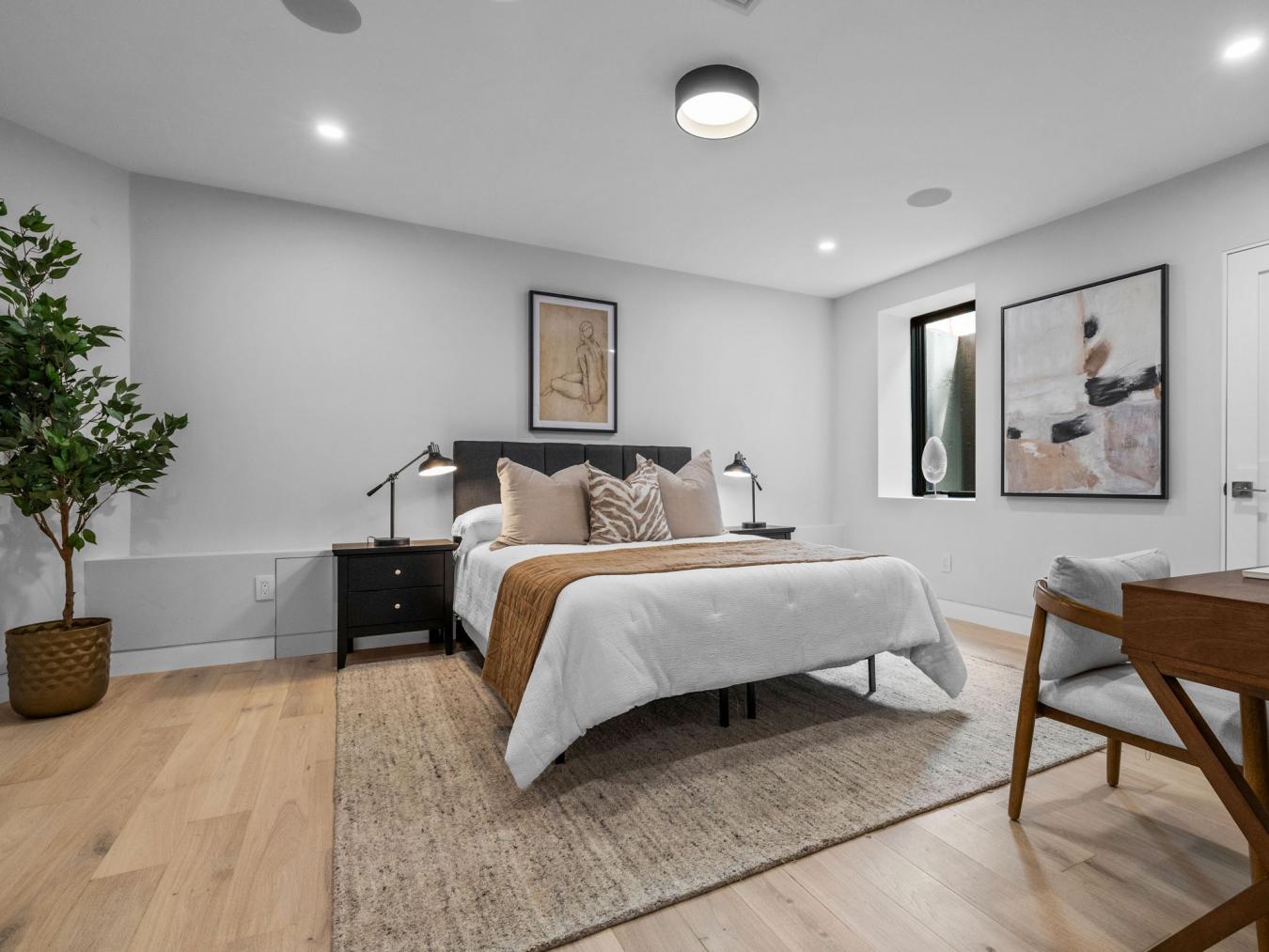 Cambridge, Massachusetts, 02140, United States, 4 Bedrooms Bedrooms, ,4 BathroomsBathrooms,Residential,For Sale,1747142