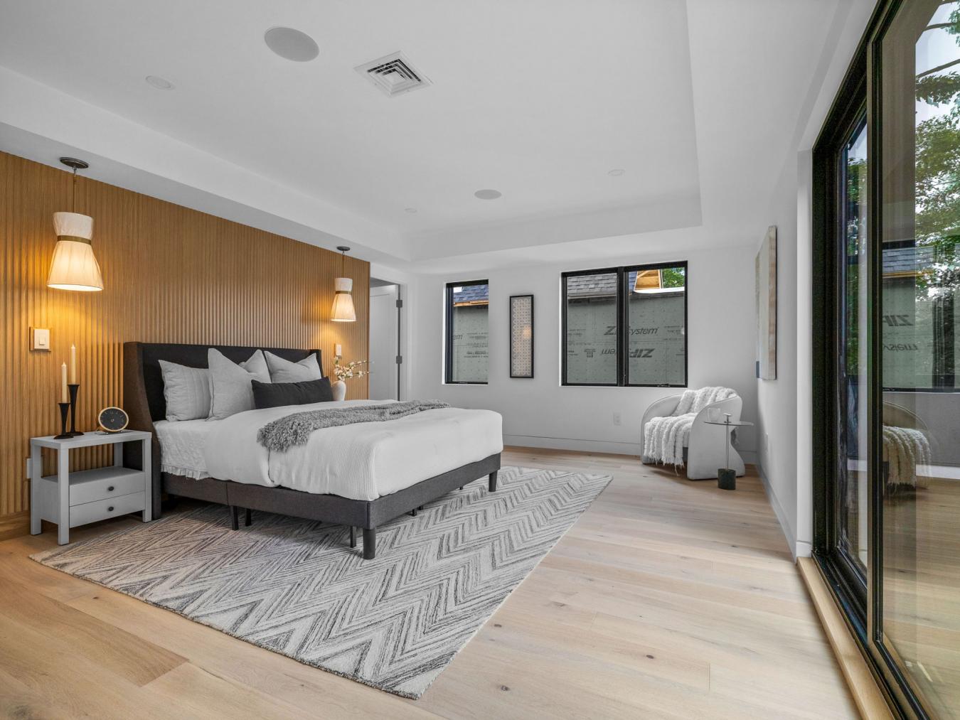 Cambridge, Massachusetts, 02140, United States, 4 Bedrooms Bedrooms, ,4 BathroomsBathrooms,Residential,For Sale,1747142