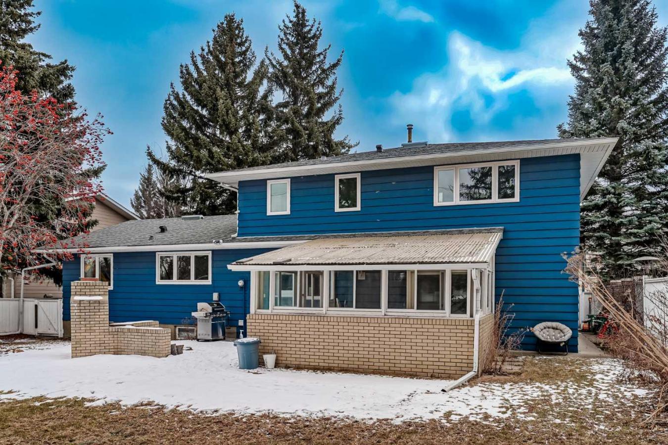 Calgary, AB, T3E6J2, Canada, 5 Bedrooms Bedrooms, ,2 BathroomsBathrooms,Residential,For Sale,1747141