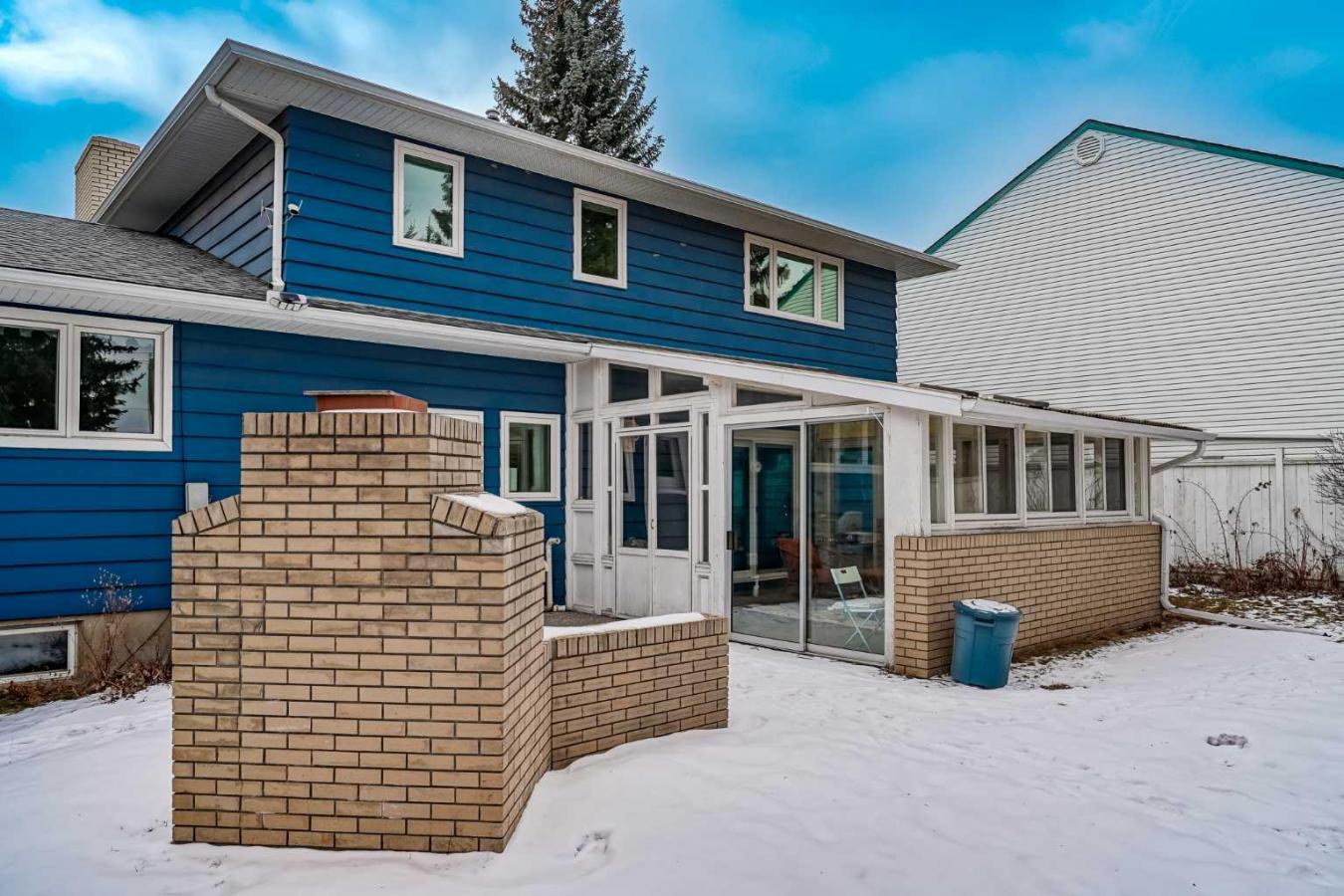 Calgary, AB, T3E6J2, Canada, 5 Bedrooms Bedrooms, ,2 BathroomsBathrooms,Residential,For Sale,1747141