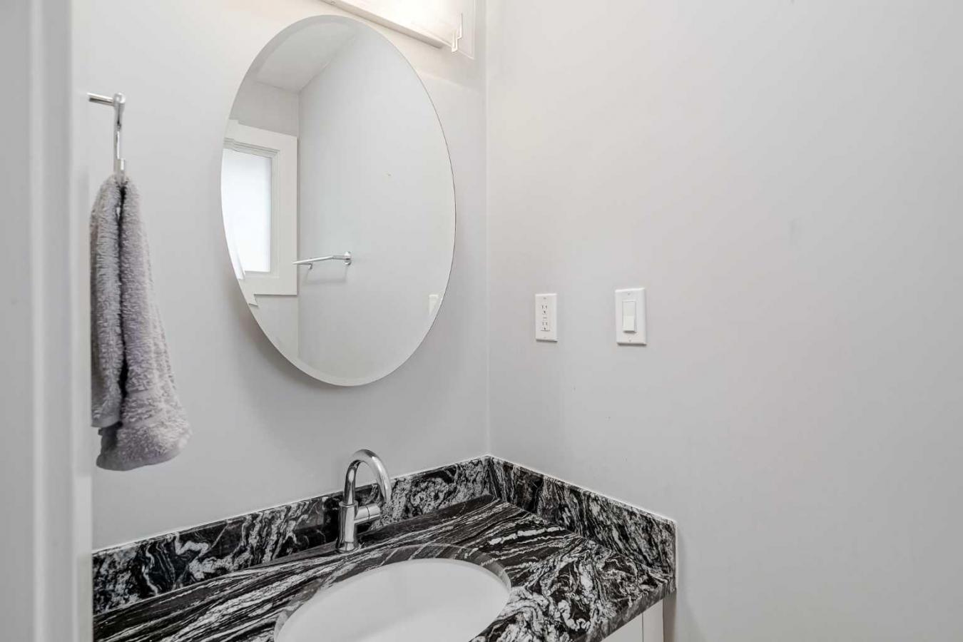 Rural Rocky View County, AB, T4A 0N2, Canada, 5 Bedrooms Bedrooms, ,2 BathroomsBathrooms,Residential,For Sale,1747140