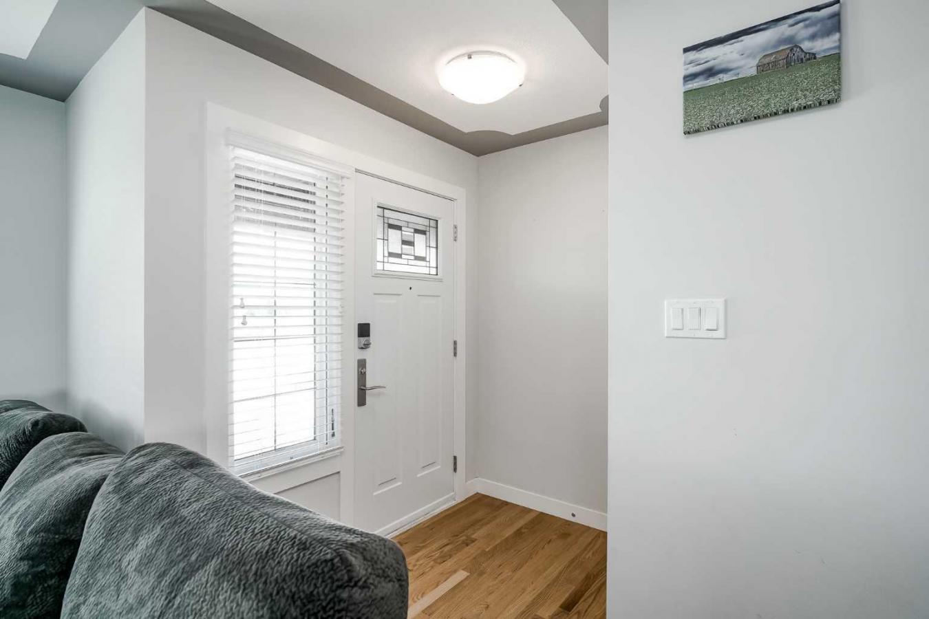 Rural Rocky View County, AB, T4A 0N2, Canada, 5 Bedrooms Bedrooms, ,2 BathroomsBathrooms,Residential,For Sale,1747140