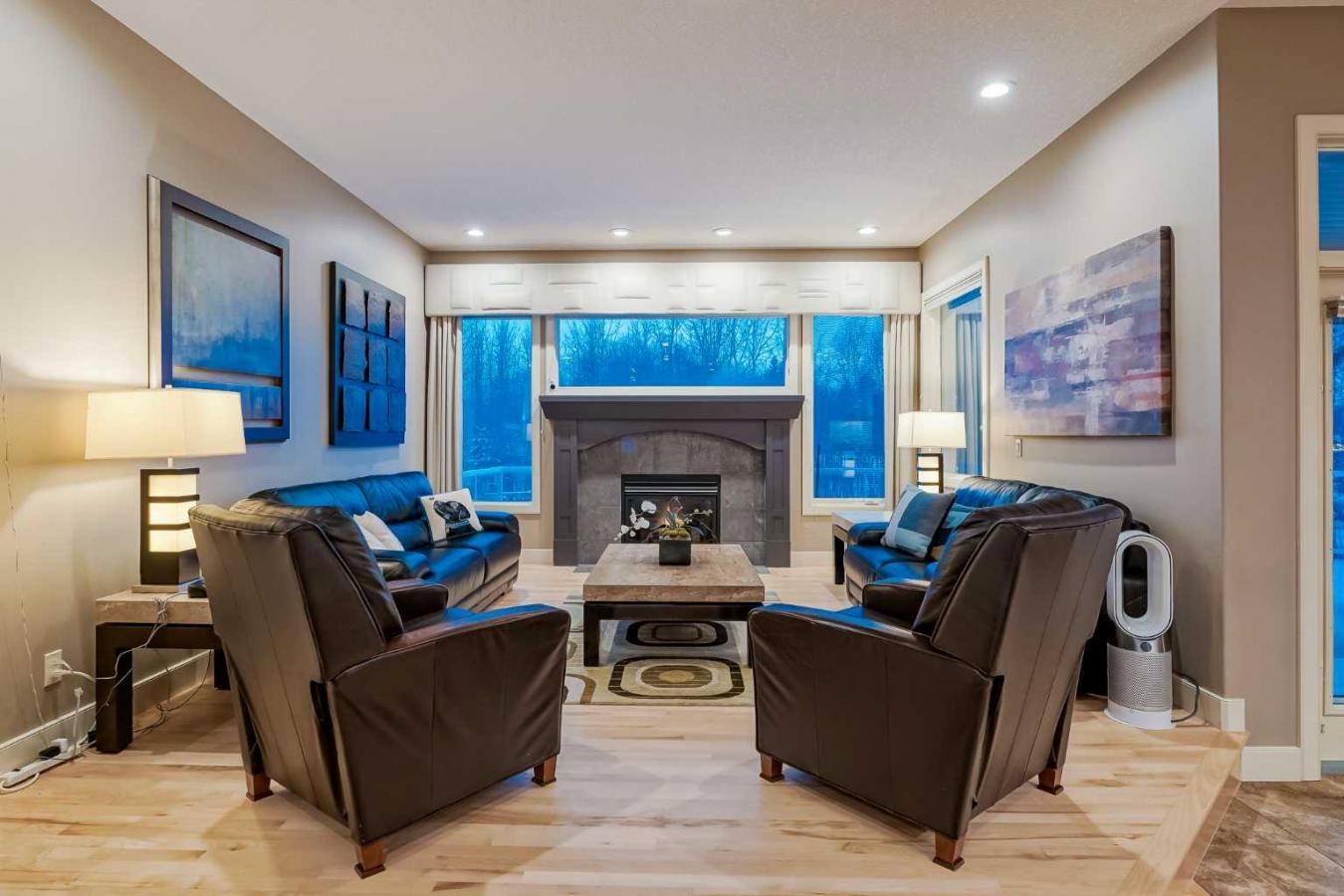 Rural Rocky View County, AB, T3R1C2, Canada, 6 Bedrooms Bedrooms, ,5 BathroomsBathrooms,Residential,For Sale,1748098