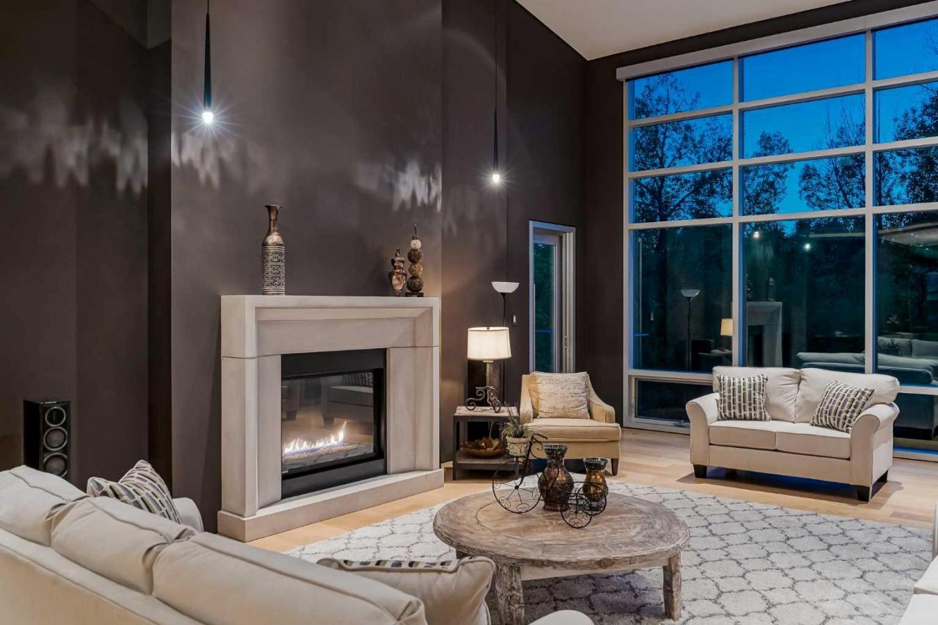 Calgary, AB, T2T 3E3, Canada, 4 Bedrooms Bedrooms, ,5 BathroomsBathrooms,Residential,For Sale,1748096