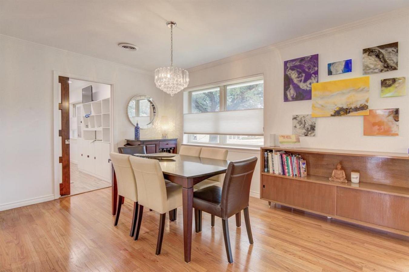 Dallas, Texas, 75231, United States, 3 Bedrooms Bedrooms, ,2 BathroomsBathrooms,Residential,For Sale,1748093